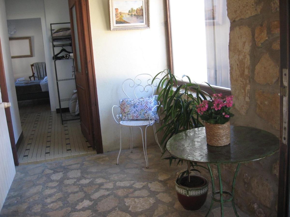 Maison De Famille Cénac-et-Saint-Julien Buitenkant foto